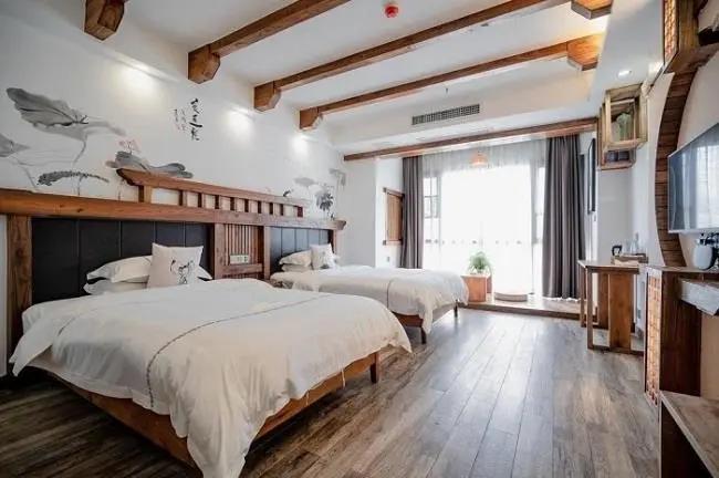 黄山婺源宏村五日深度游 赏秋色、品古韵、醉山水的完美行程与费用指南